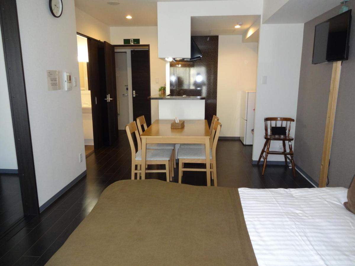 Appartement ようこそ札幌へ! 大通公園まで地下鉄10分 定員6名 Firetv完備 1階はセコマ Extérieur photo